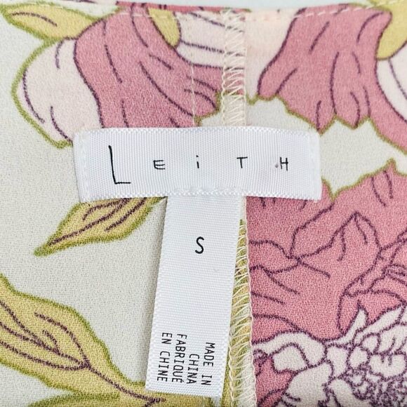 Leith Floral Ruffle Front Sleeveless Top Size Small - Picture 5 of 5